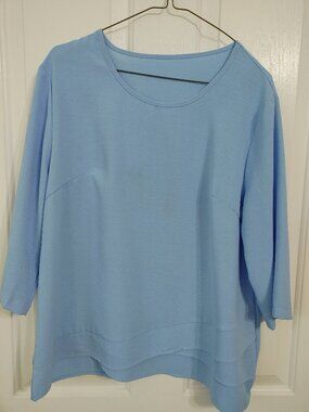 No Brand Name Size XL  top